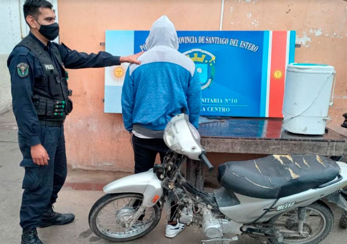 Un Sujeto Rob Una Moto Pero Su Madre Lo Entreg A La Polic A Diario