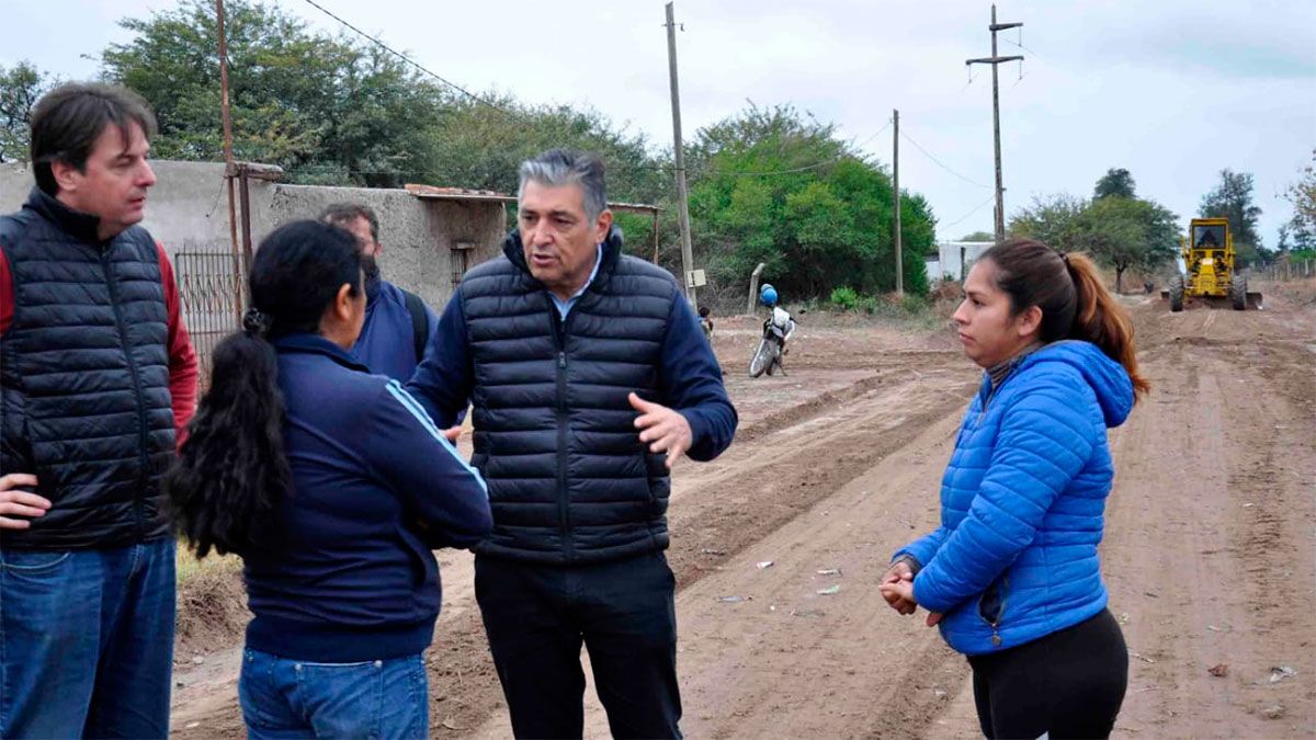 El intendente Nediani supervisó la obra de mejoramiento del Camino del