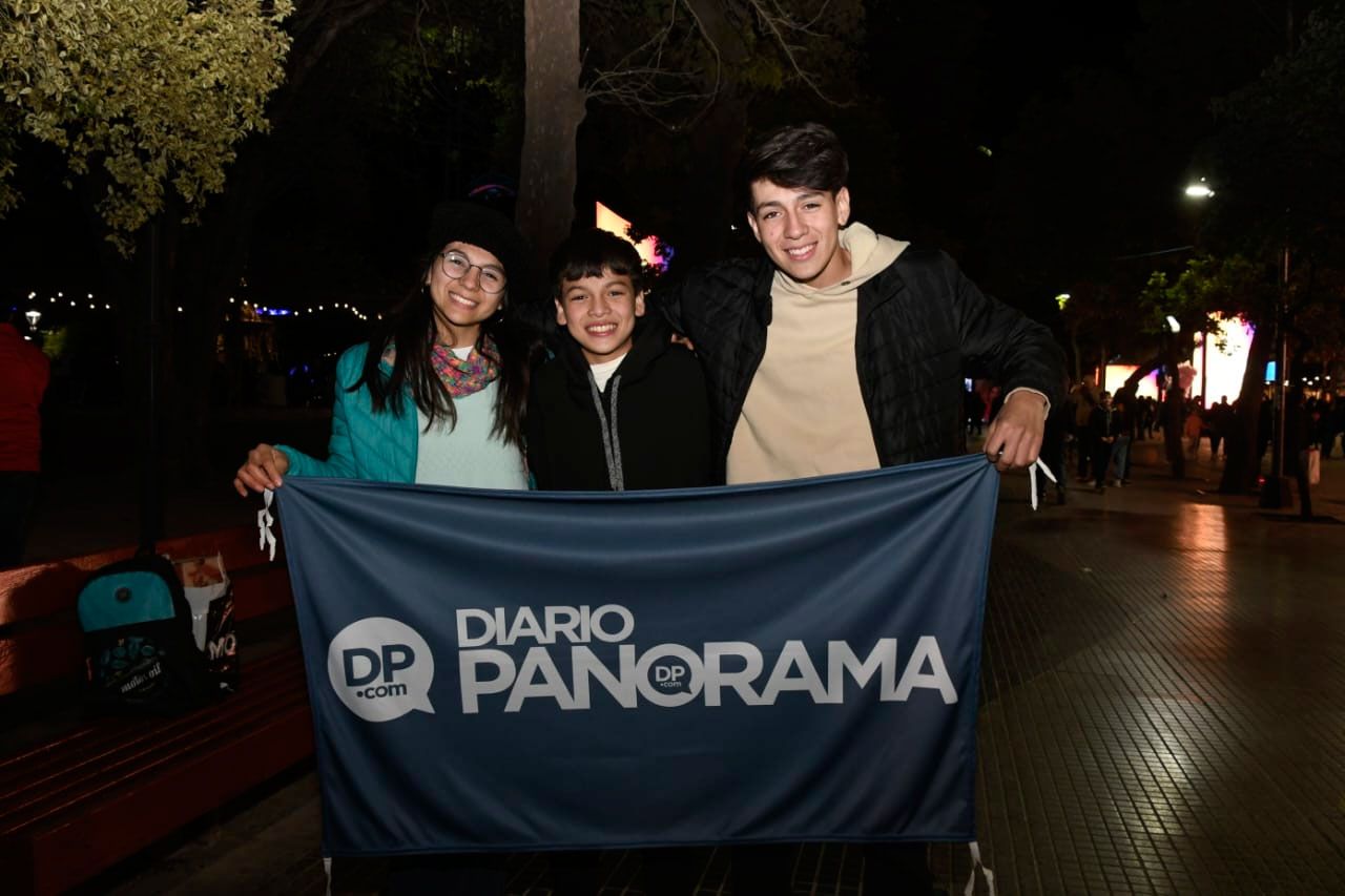 En Fotos La Gente Le Puso Color A La Fiesta De La Vigilia En Plaza