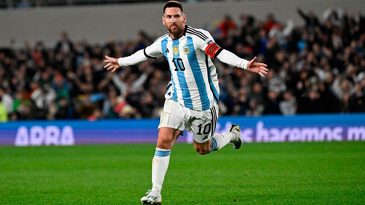 Argentina venció a Ecuador gracias a una genialidad de Messi y festejó