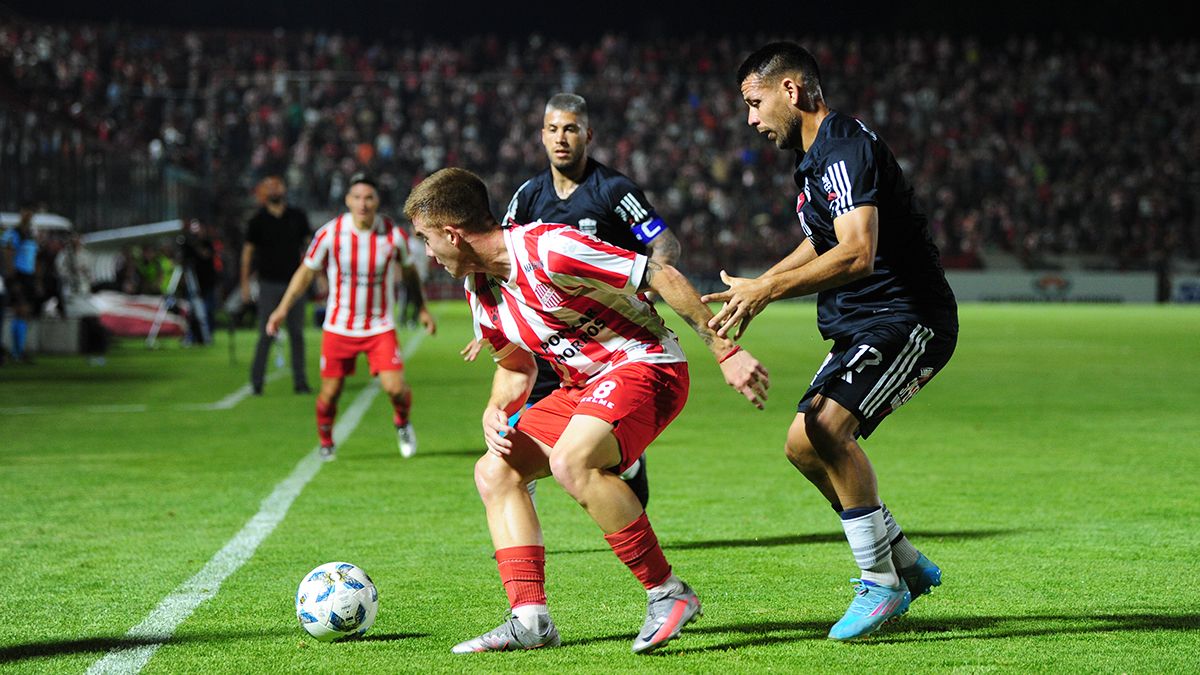 Con Un Final Escandaloso Deportivo Riestra Elimin A San Mart N De