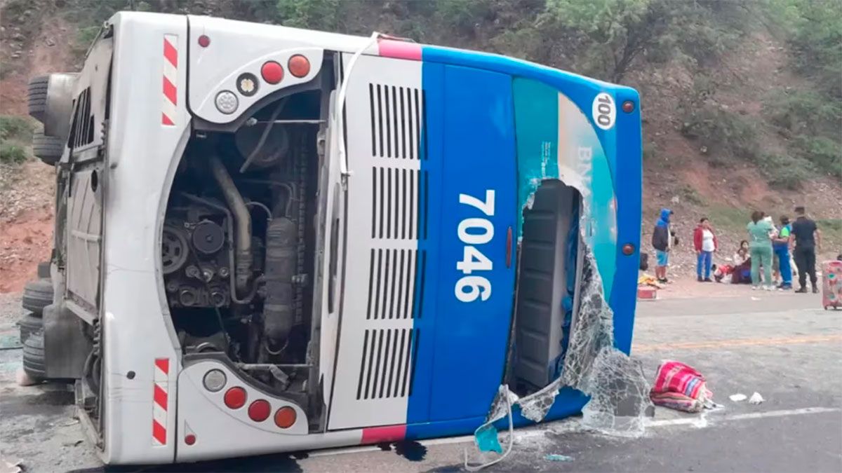 Ruta 9 Tres Personas Murieron Y Quince Resultaron Heridas Tras Un