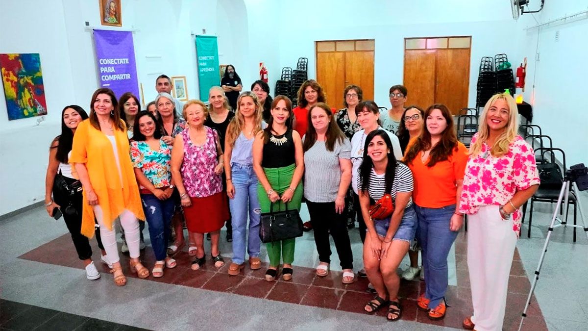 Con una gran convocatoria se realizó el taller Crisis u Oportunidad en