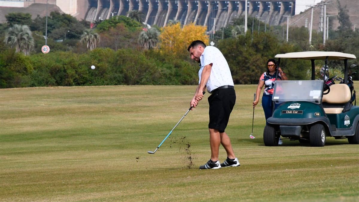 Sábado de acción en el Termas de Río Hondo Golf Club con aficionados de