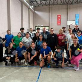 Primer Torneo de Badminton Doble Mixto Libre