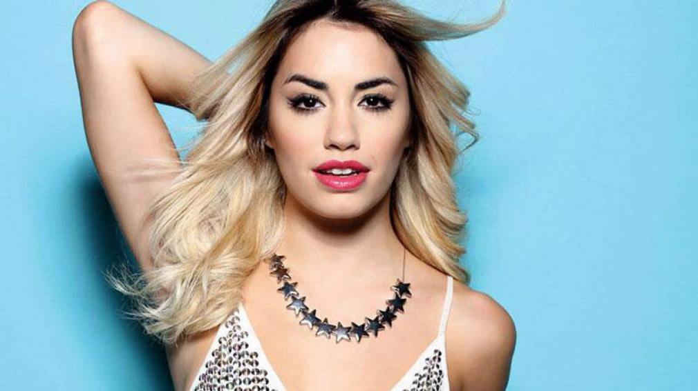 Lali Espósito, sensual en su entrenamiento