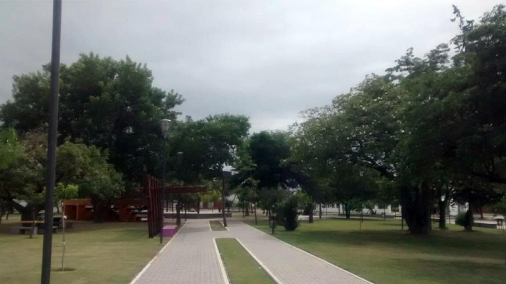 El tiempo para este domingo 16 de marzo en Santiago del Estero: a pesar de la llovizna, el SMN pronóstica 30º de máxima