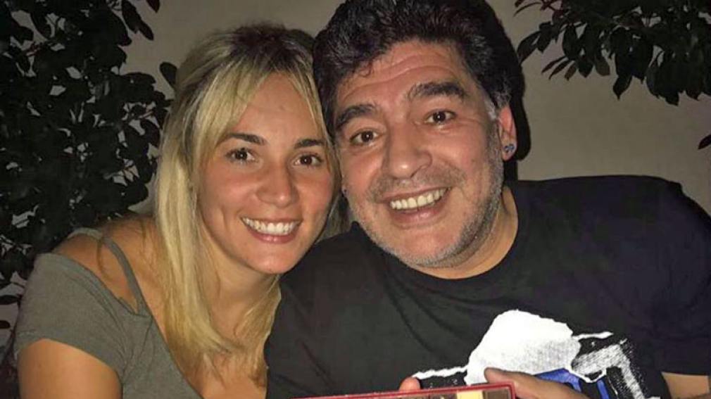 En medio del escándalo, Rocío Oliva aseguró: 'Diego Maradona me ama'