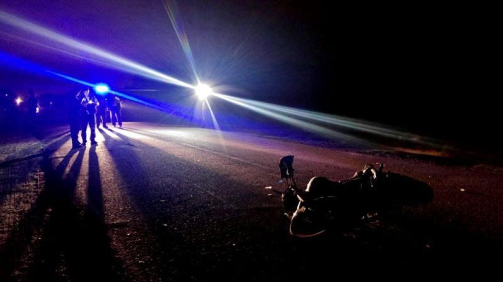Un motociclista herido al chocar con un auto en Suncho Corral