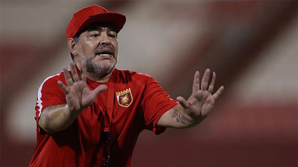 El Jeque no lo autorizó y Maradona se perderá el casamiento de su hija Dalma