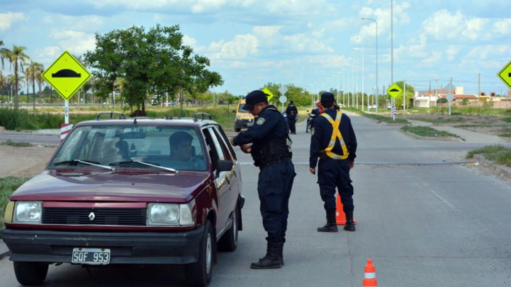 Más de 100 policías afectados al 'Operativo Virgen del Valle'