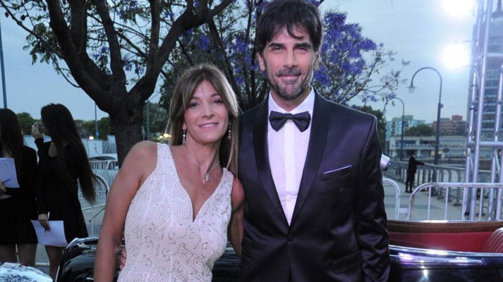 Juan Darthés evalúa irse a vivir a otro país junto a su esposa