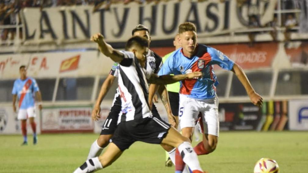 Central Córdoba y un empate con sabor a poco ante Arsenal