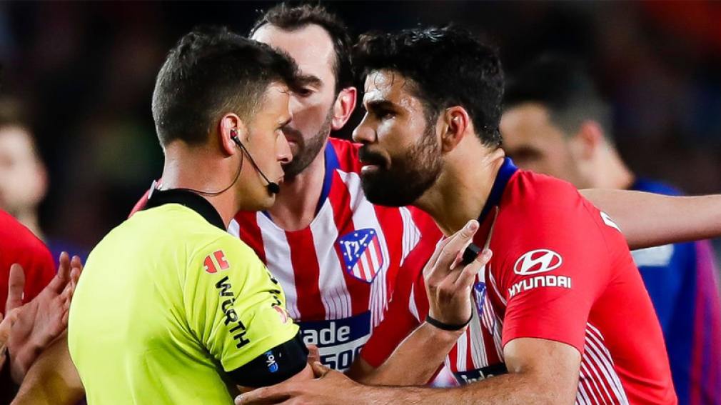 Durísima sanción a Diego Costa por insultar a un árbitro