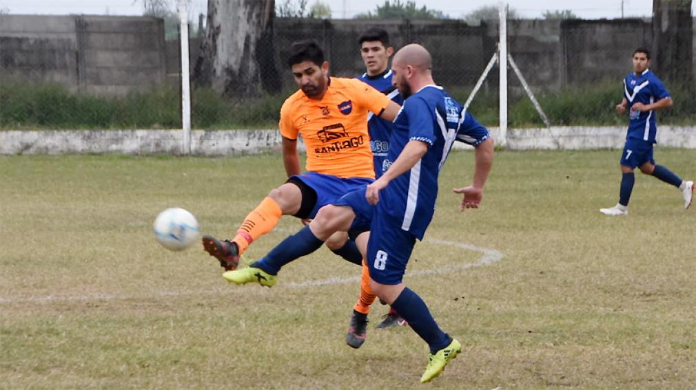 Vélez de San Ramón venció a Güemes y quedó a tiro de la punta