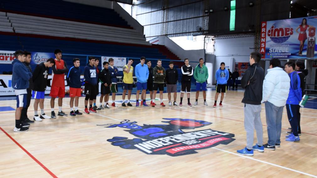 La selección U19 de Santiago arrancó su preparación