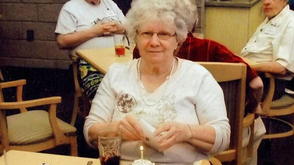 Donó el cuerpo de su madre para estudio del Alzheimer pero la hicieron explotar