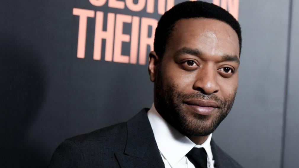 Chiwetel Ejiofor podría interpretar a un clásico enemigo de Batman
