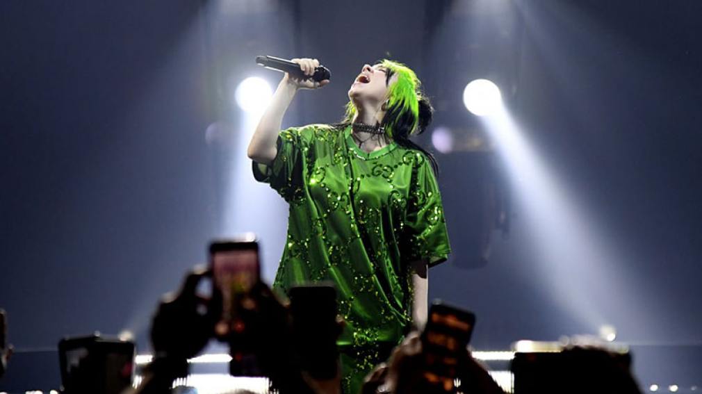 Billie Eilish se desnudó durante un concierto protestando contra el 'body shaming'