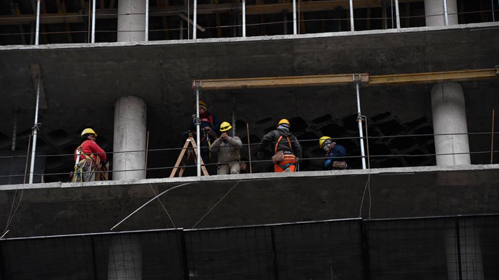 La construcción, en crisis: el desempleo alcanzó a 7.000 trabajadores santiagueños