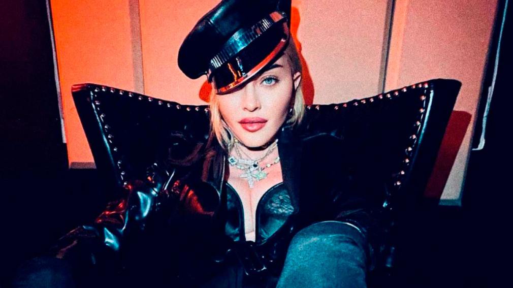 Madonna presentó su versión NFT cargada de erotismo y surrealismo