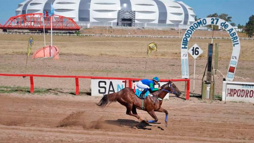 El Hipódromo 27 de Abril celebra sus 50 años con una triple jornada cargada de emociones