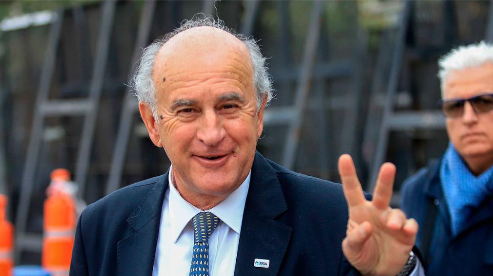El bloque de La Libertad Avanza en el Senado pidió que se trate la suspensión de Oscar Parilli