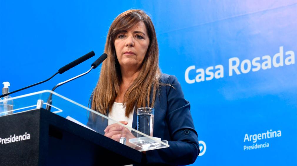 Gabriela Cerruti: 'Para `La Nación` la Argentina se divide entre blancos que comen sushi y negros que comen choripán'