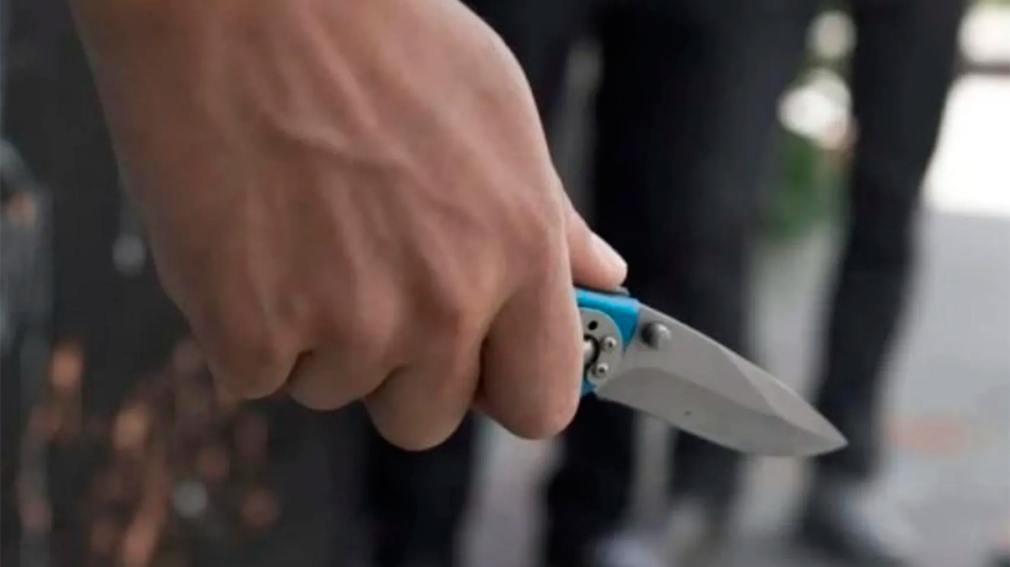 Un joven atacó brutalmente a su padre discapacitado bajo efectos del alcohol