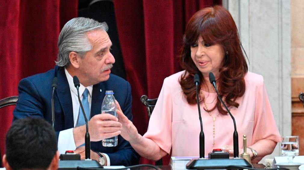Alberto Fernández y Cristina Kirchner serán investigados por la compra de vacunas durante la pandemia