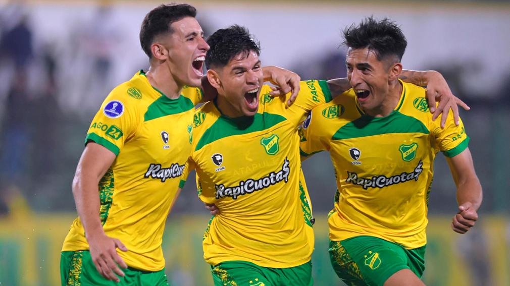 Defensa y Justicia fue contundente y goleó a Peñarol 