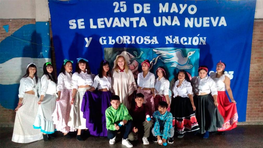 El Colegio Secundario Primera Junta celebró la gesta de Mayo