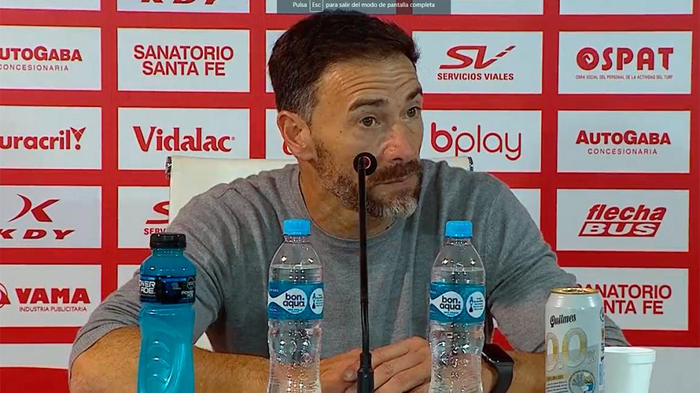 Cristian González dejará de ser el director técnico de Unión de Santa Fe