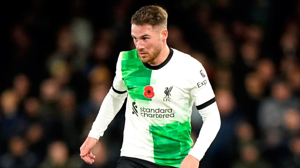 Liverpool, con Mac Allister como titular, rescató un agónico empate ante el Luton