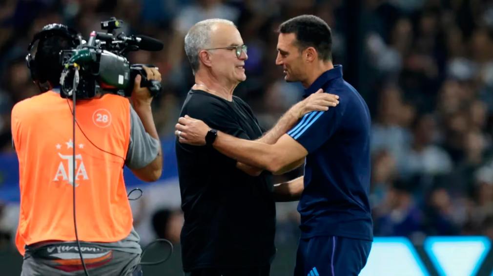 Scaloni dejó una contundente frase sobre el escándalo entre Bielsa y jugadores de Uruguay
