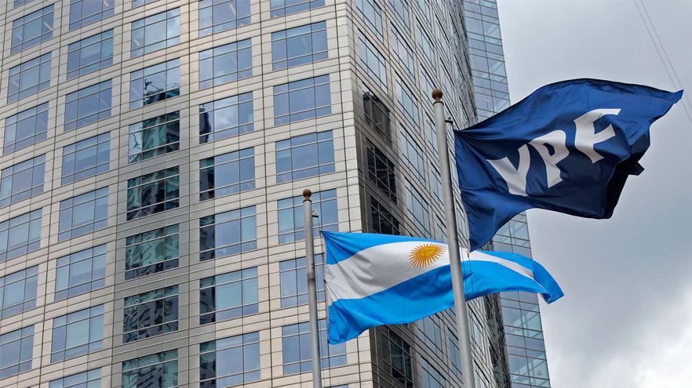 Ley ómnibus: YPF se encuentra entre las 41 empresas públicas que fueron declaradas 'sujetas a privatización'
