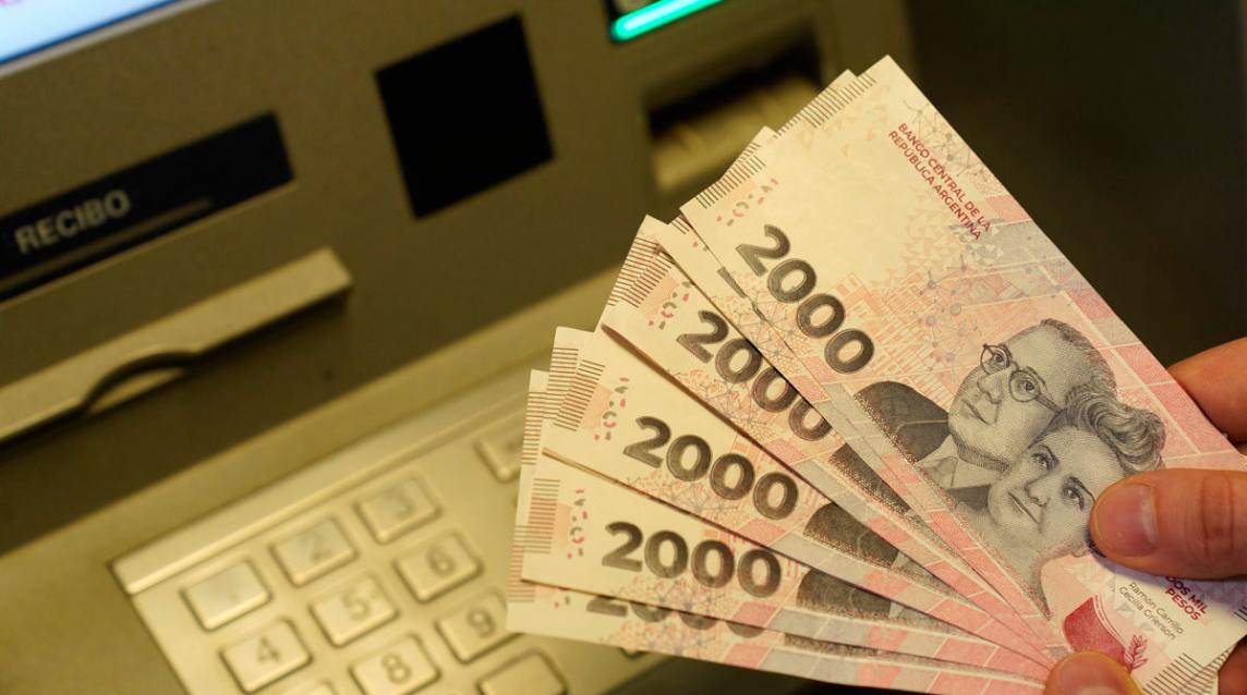 Cronograma confirmado: el lunes 28 comienza el pago de sueldos a empleados públicos provinciales
