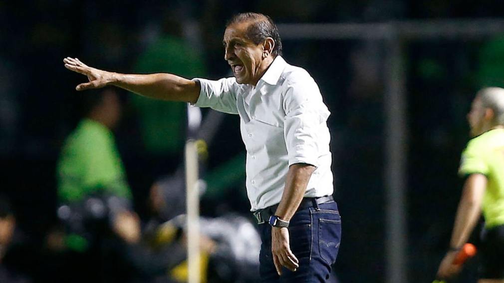 Ramón Díaz, candidato a dirigir a otro gigante del fútbol brasileño