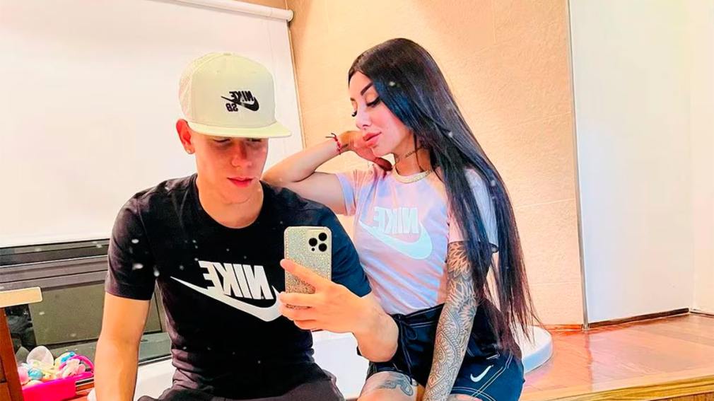 Al borde de la censura: Tamara Báez compartió una picante foto antes de tener sexo con su novio