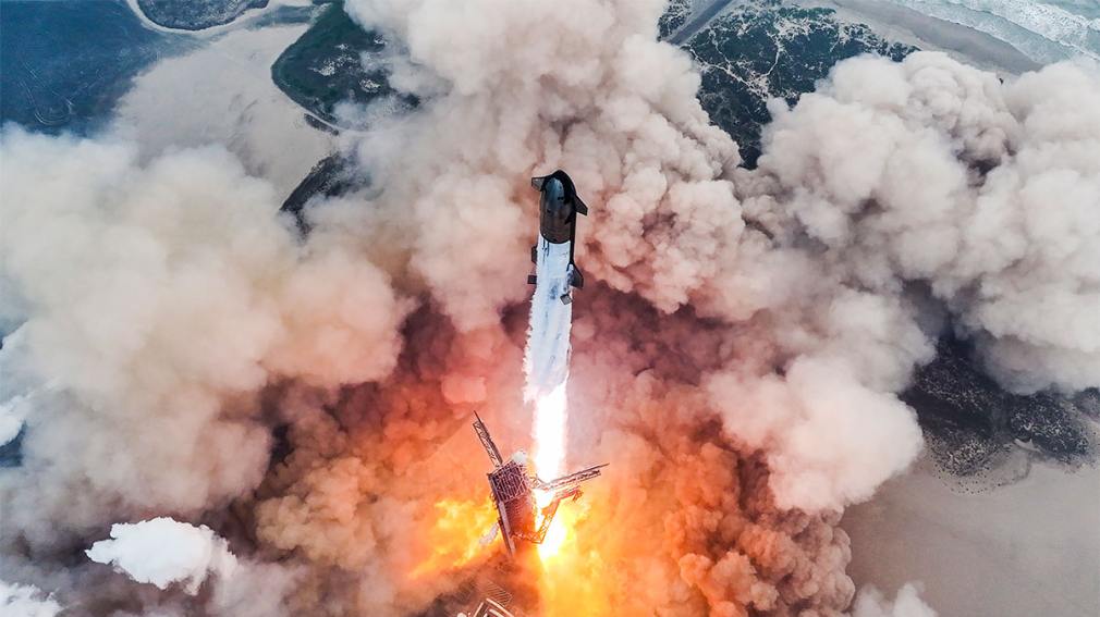 Elon Musk lanzó con éxito su cuarta nave Starship al espacio