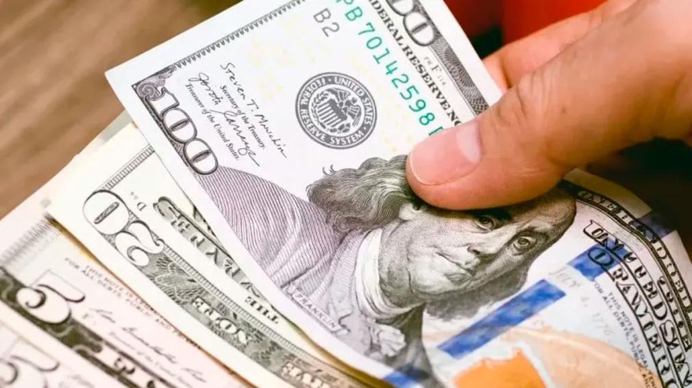 El Banco Central compró USD 165 millones en el mercado y acumuló casi USD 800 millones en diciembre