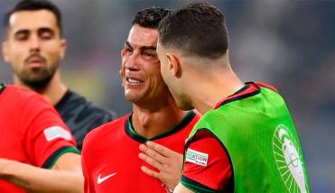 Video: el conmovedor llanto de Cristiano Ronaldo luego de errar el penal ante Eslovenia