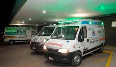 Un joven fue apuñalado tras salir de un baile y permanece internado en grave estado