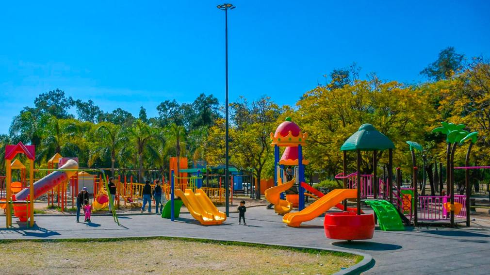 Investigan un presunto abuso infantil en el Parque Aguirre: el acusado tendría 12 años