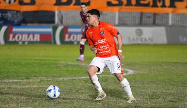 Nicolás Juárez, a un paso de volver a Güemes: resta destrabar su salida de Sarmiento
