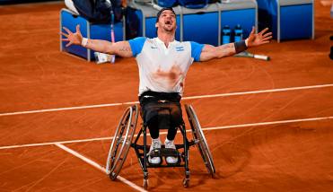 Gustavo Fernndez se qued con la medalla de bronce en los Juegos Paralmpicos