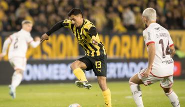 Con Leo Sequeira, Pearol elimin a Flamengo y es semifinalista de la Libertadores