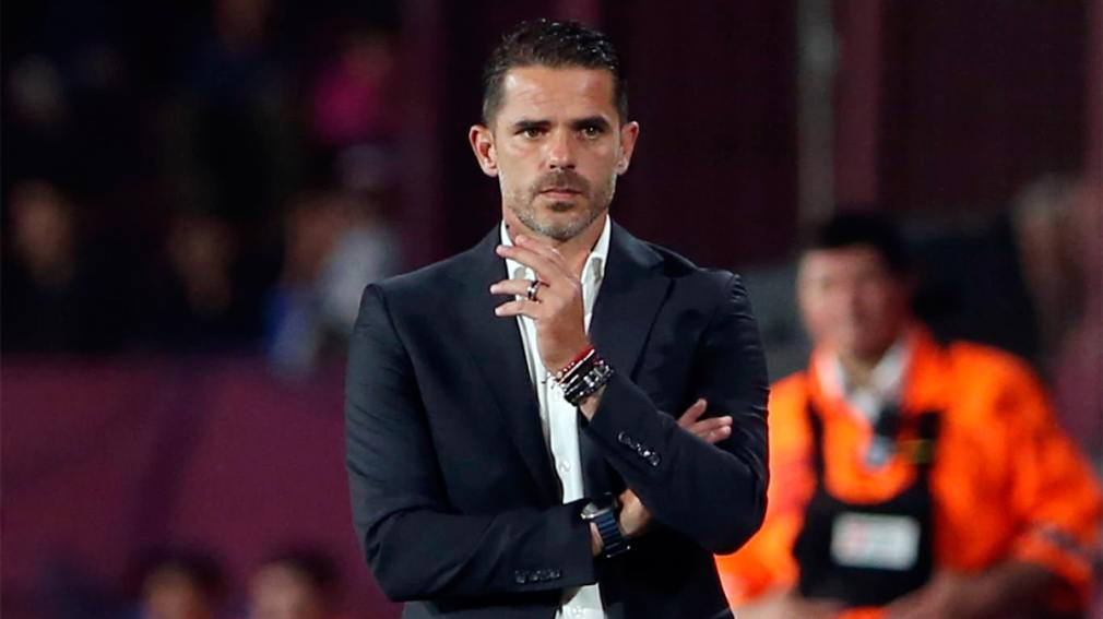 Por ahora, Gago sigue como DT de Boca y dirigiría ante Rosario Central