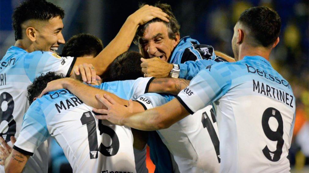 Racing sigue dulce: venció a Central en Rosario y quedó a tiro de la cima