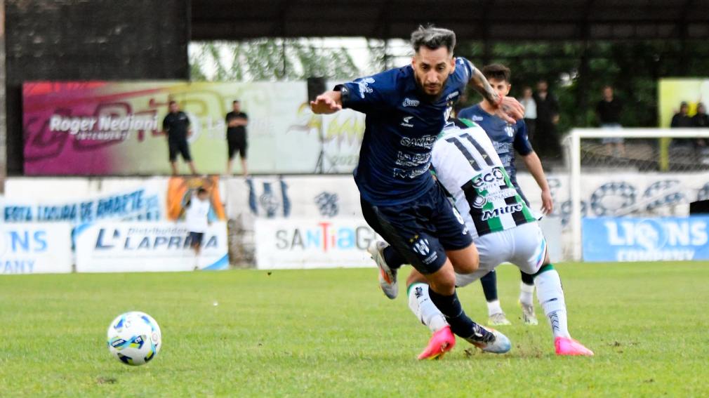 Sarmiento remontó la serie, se la dio vuelta a Villa Mitre y jugará una nueva final por el ascenso